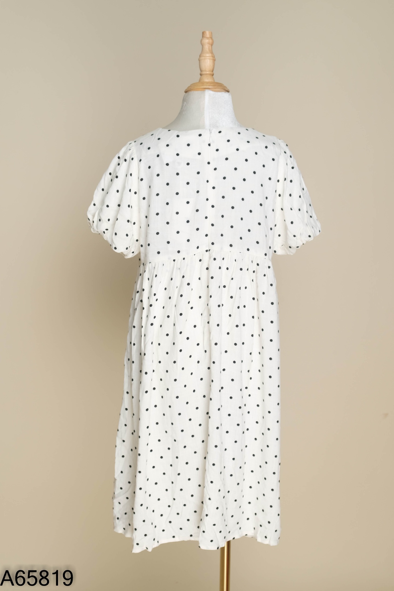 NEWTAG Váy linen IVY MODA be chấm bi KIDS