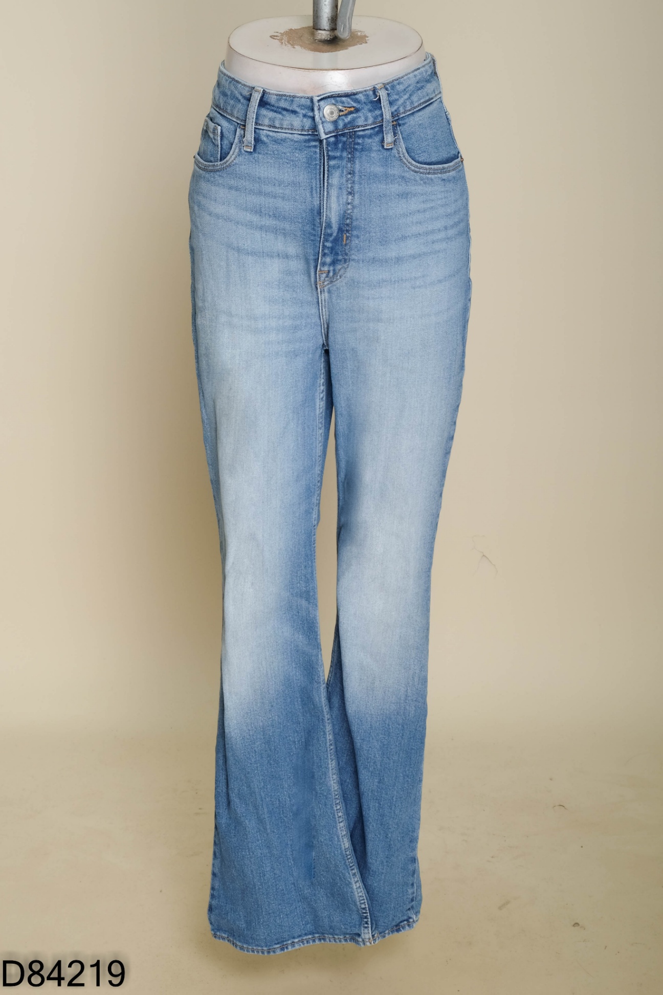 Quần jeans OLD NAVY xanh loe