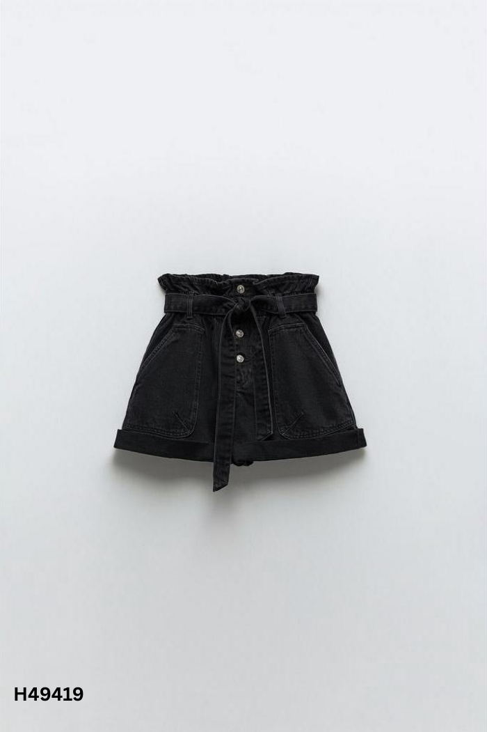 Quần short ZARA xám đen