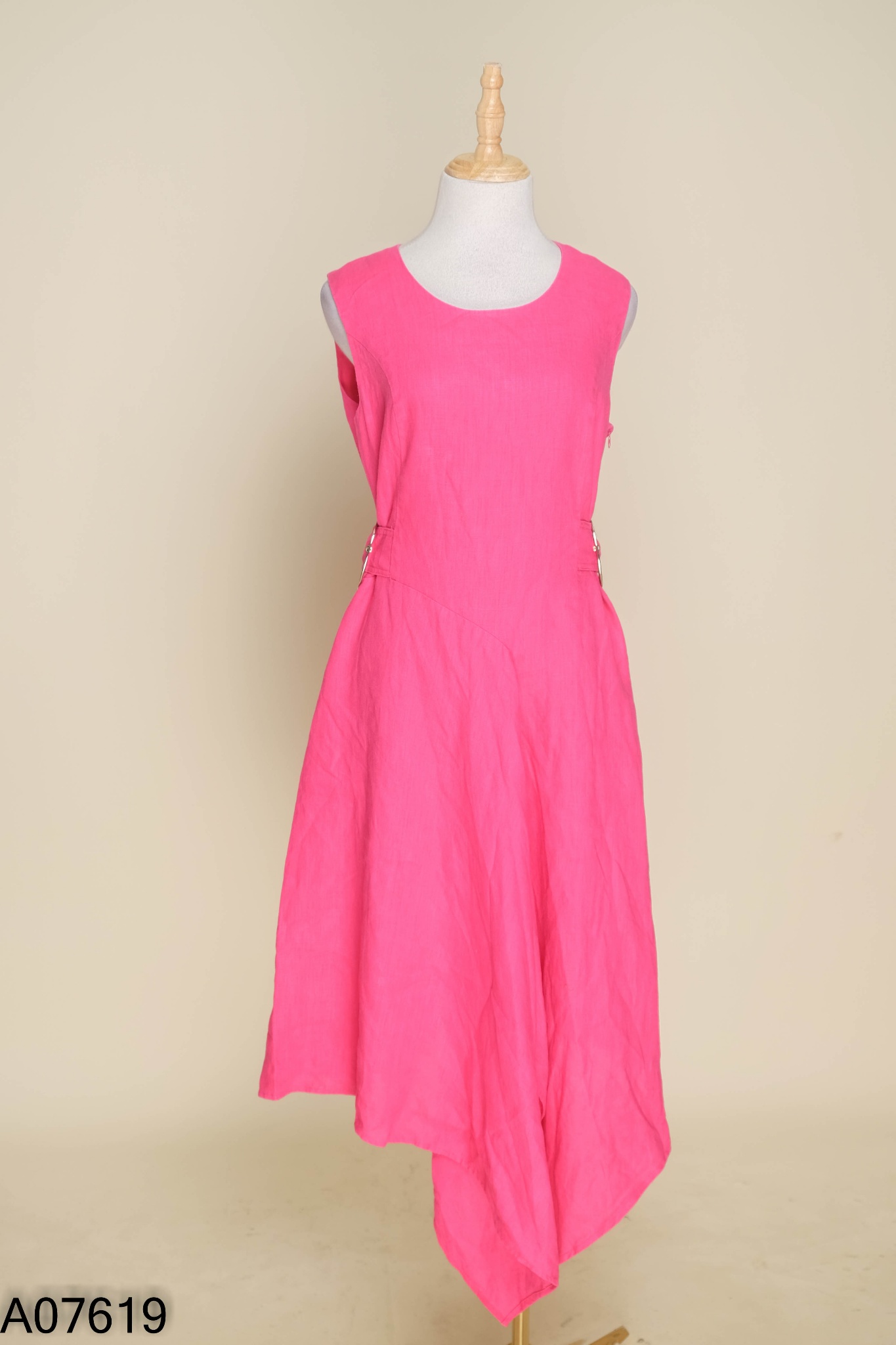 Váy sát nách hồng linen