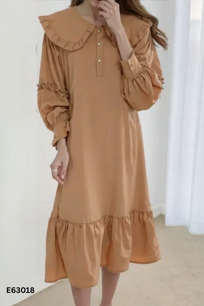 Váy nâu trơn tay bèo