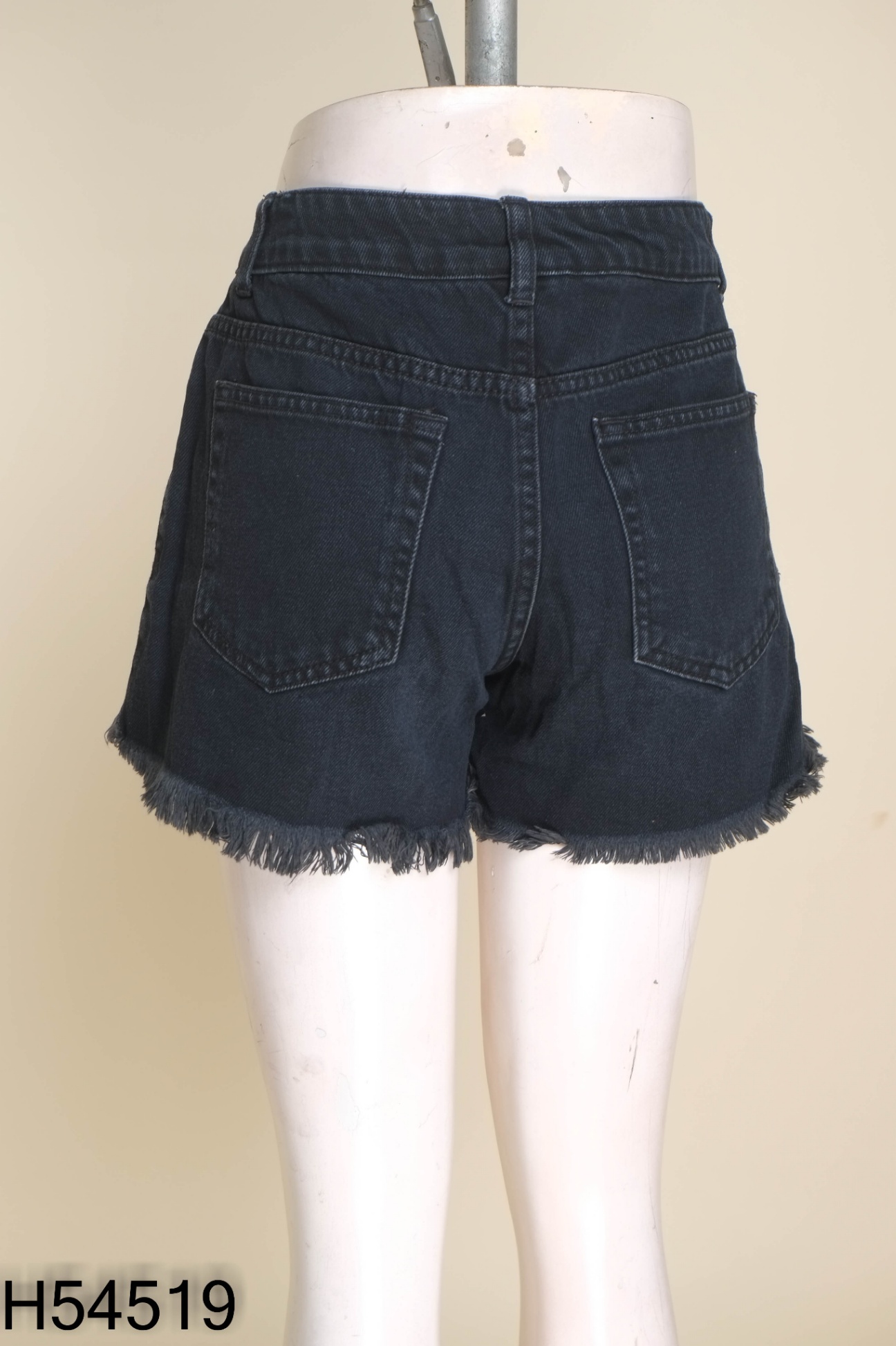 Quần shorts jeans xanh rách