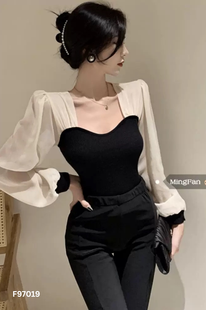 Áo đen phối voan be