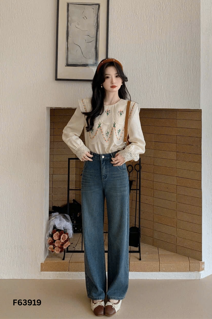 Áo sơ mi be cổ bèo