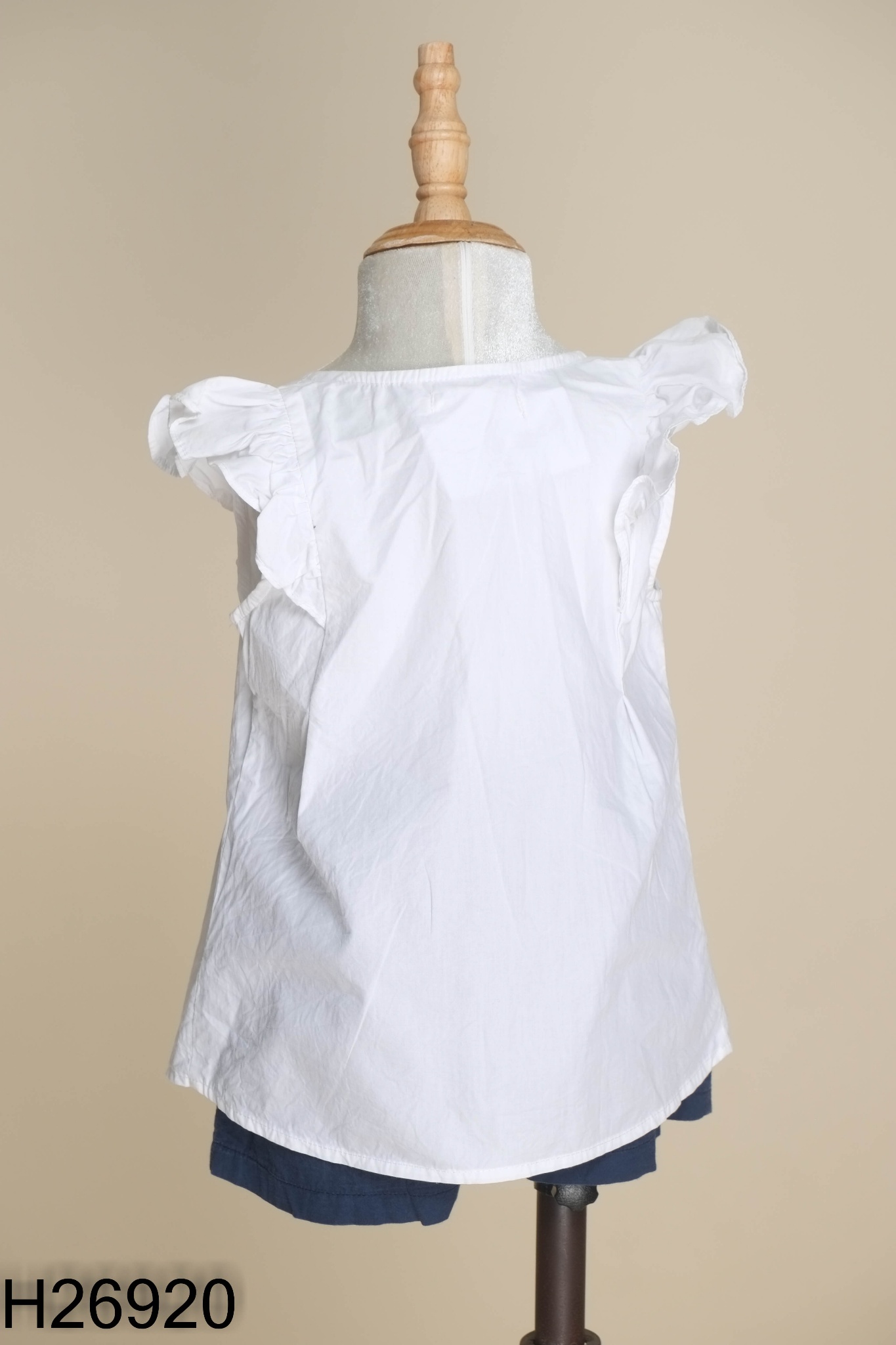 Set Áo trắng phối bèo + quần shorts