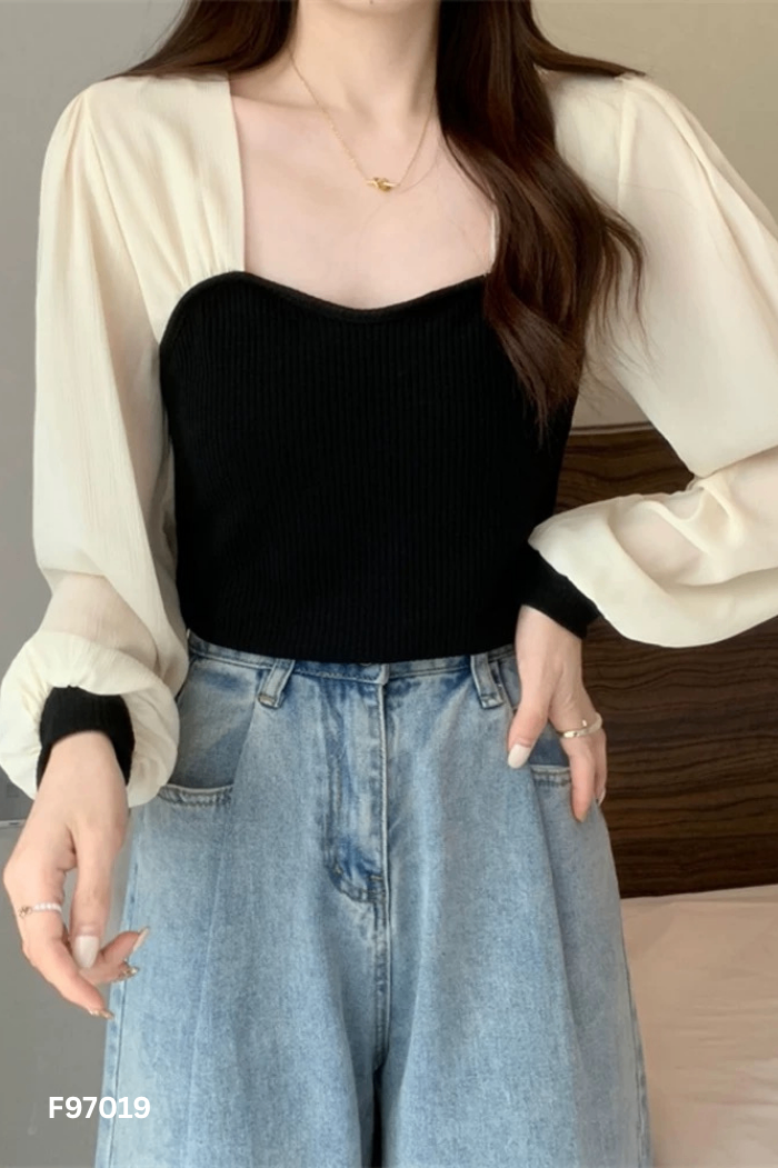 Áo đen phối voan be