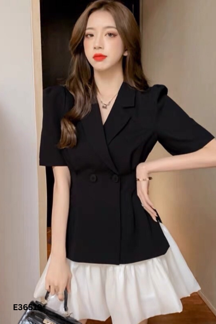 Áo đen cổ vest