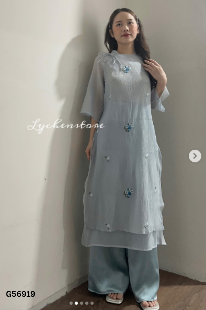Set áo dài xanh thêu hoa + quần lụa xanh