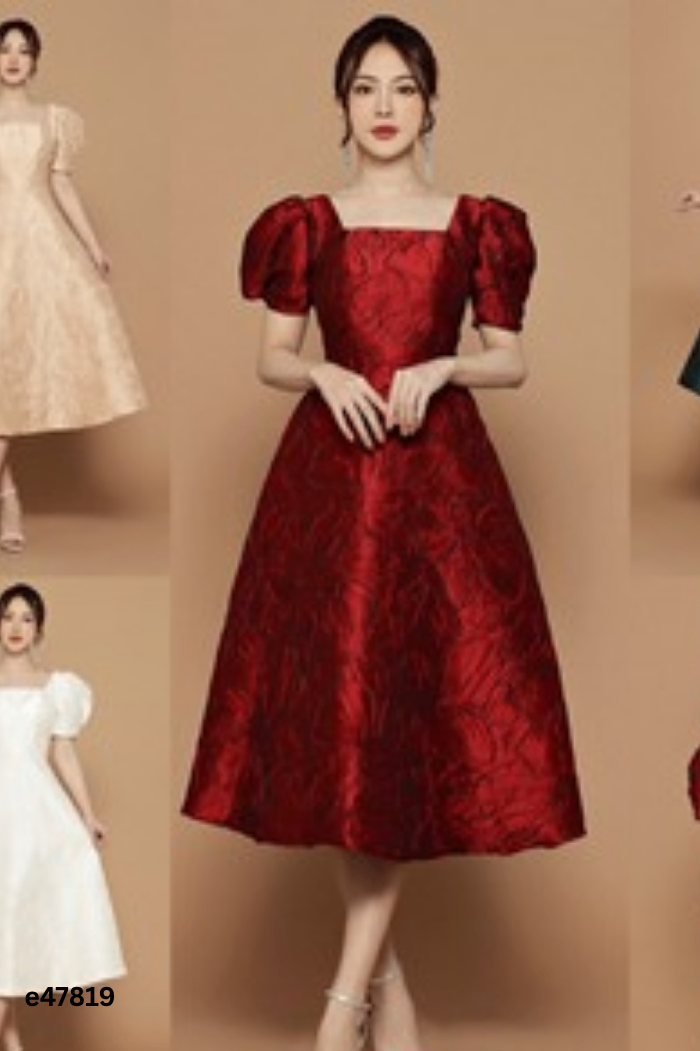 Váy đỏ vấn hoa cổ vuông