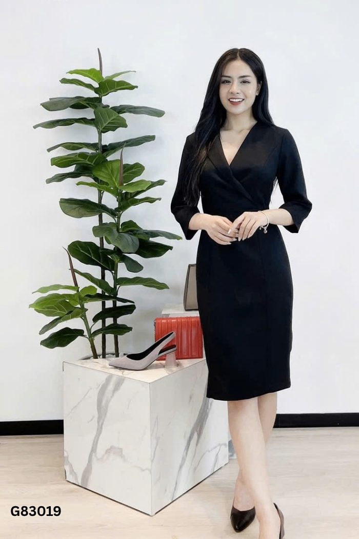 NEWTAG Váy FORMAT đen cổ vest