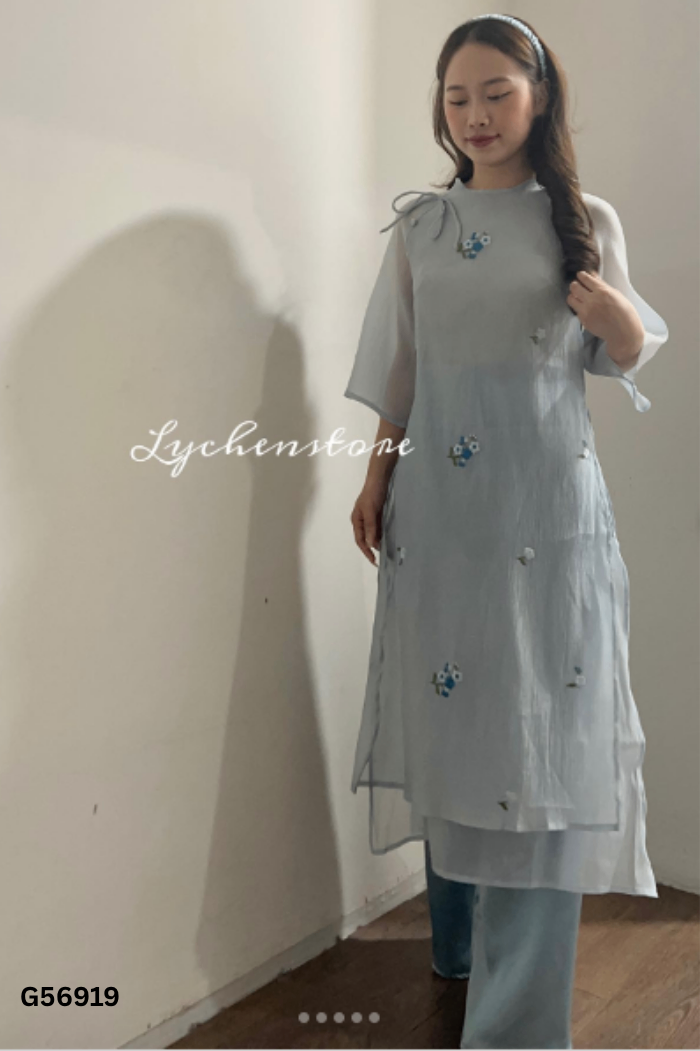 Set áo dài xanh thêu hoa + quần lụa xanh