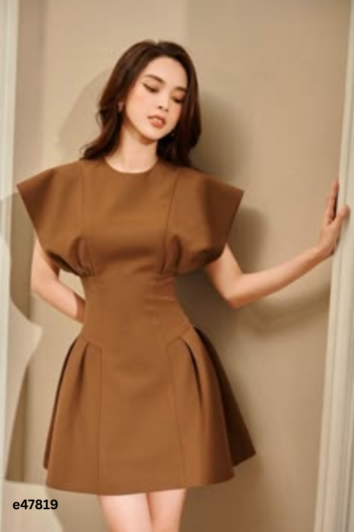 Váy nâu chiết ly eo