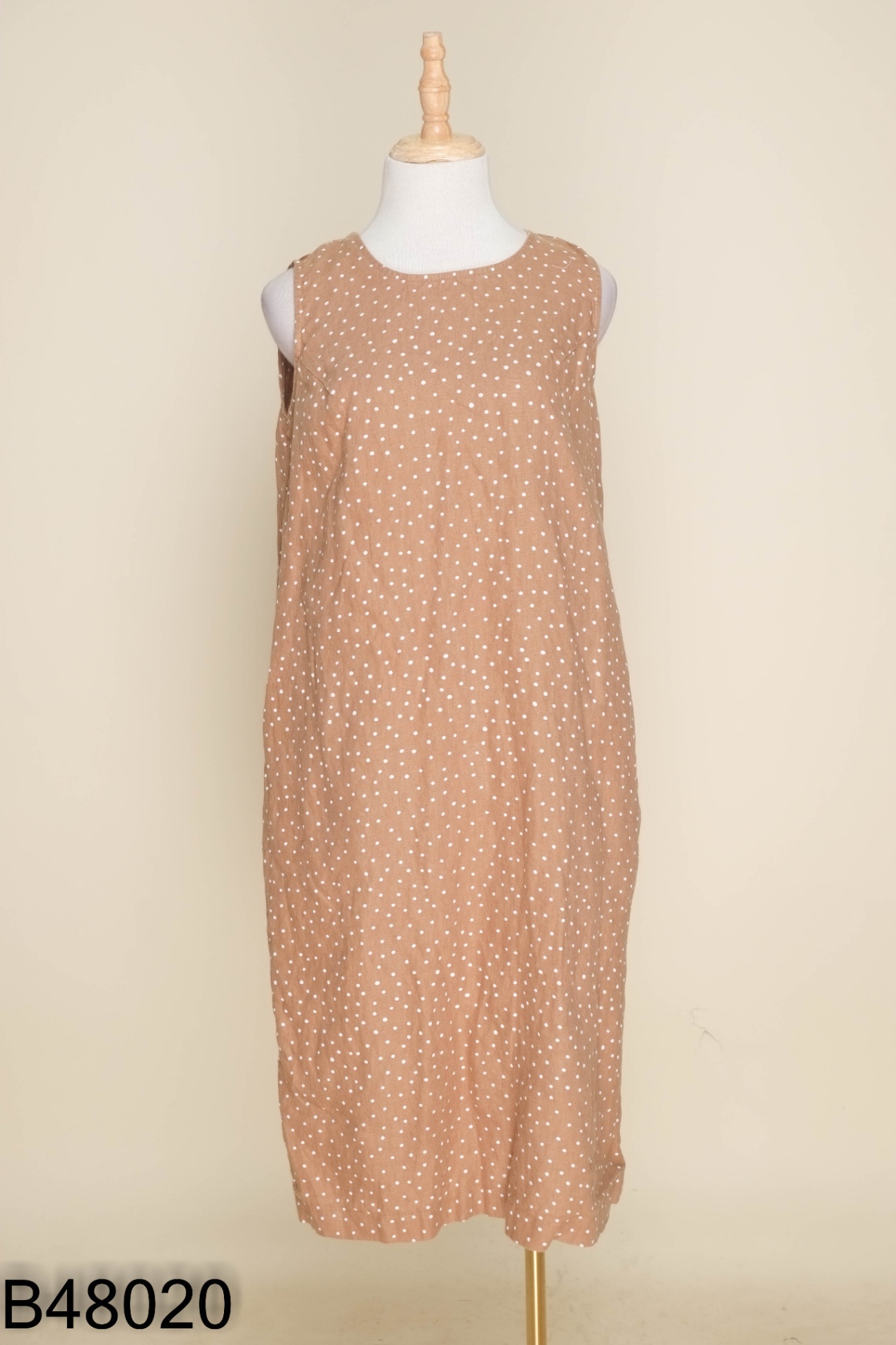 Váy linen nâu KANA chấm bi