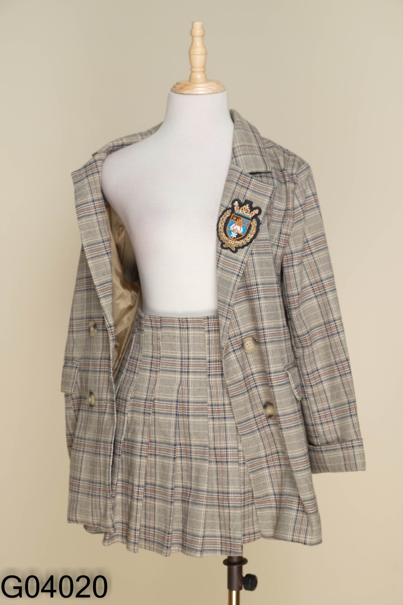 Set be kẻ caro đen áo blazer + chân váy