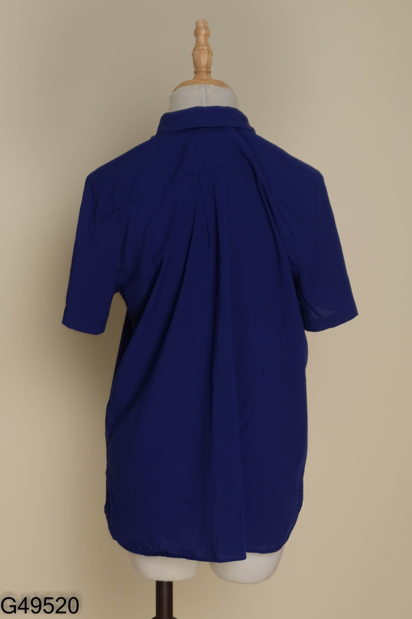 Áo sơ mi UNIQLO xanh ngắn tay