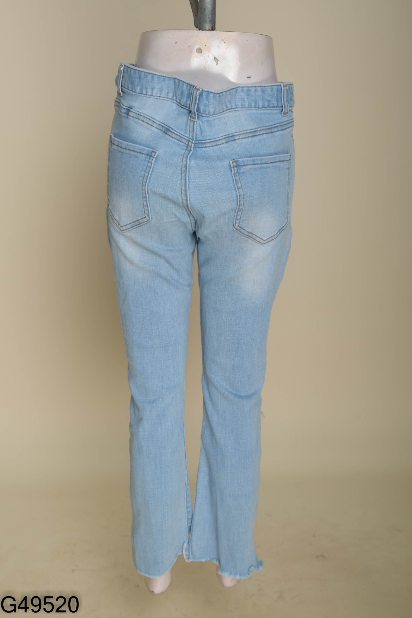 Quần jeans MIXXO xanh rách