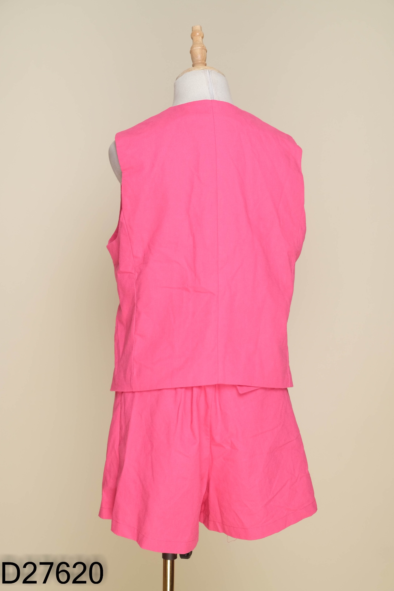 SET Áo hồng phối khuy + quần short