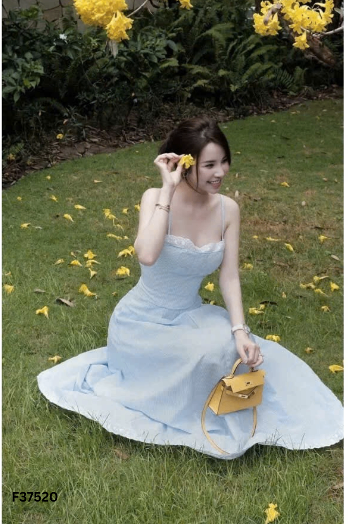 SET Áo xanh kẻ trắng + chân váy
