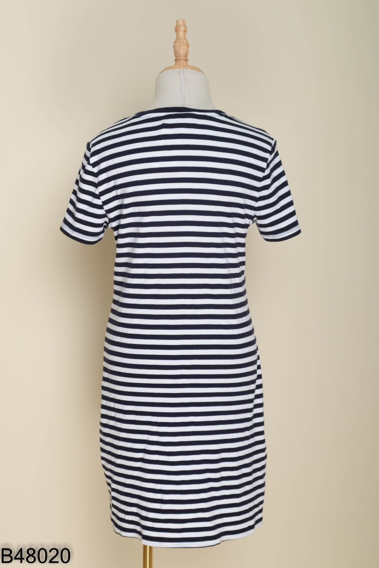 Váy TOMMY HILFIGER trắng kẻ xanh than