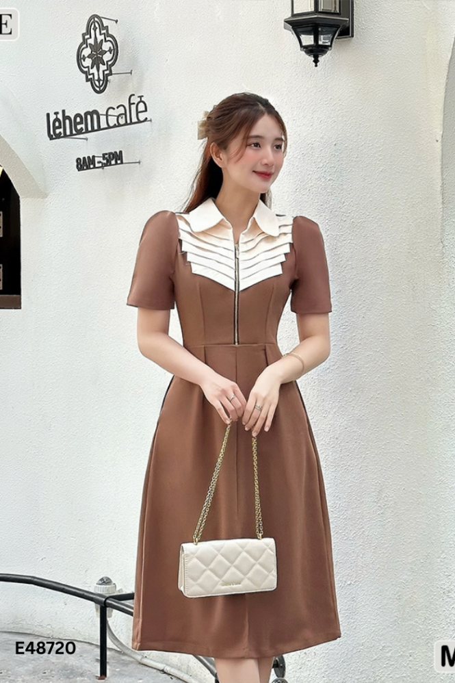 Váy nâu COCO KEIRA phối be kéo khóa