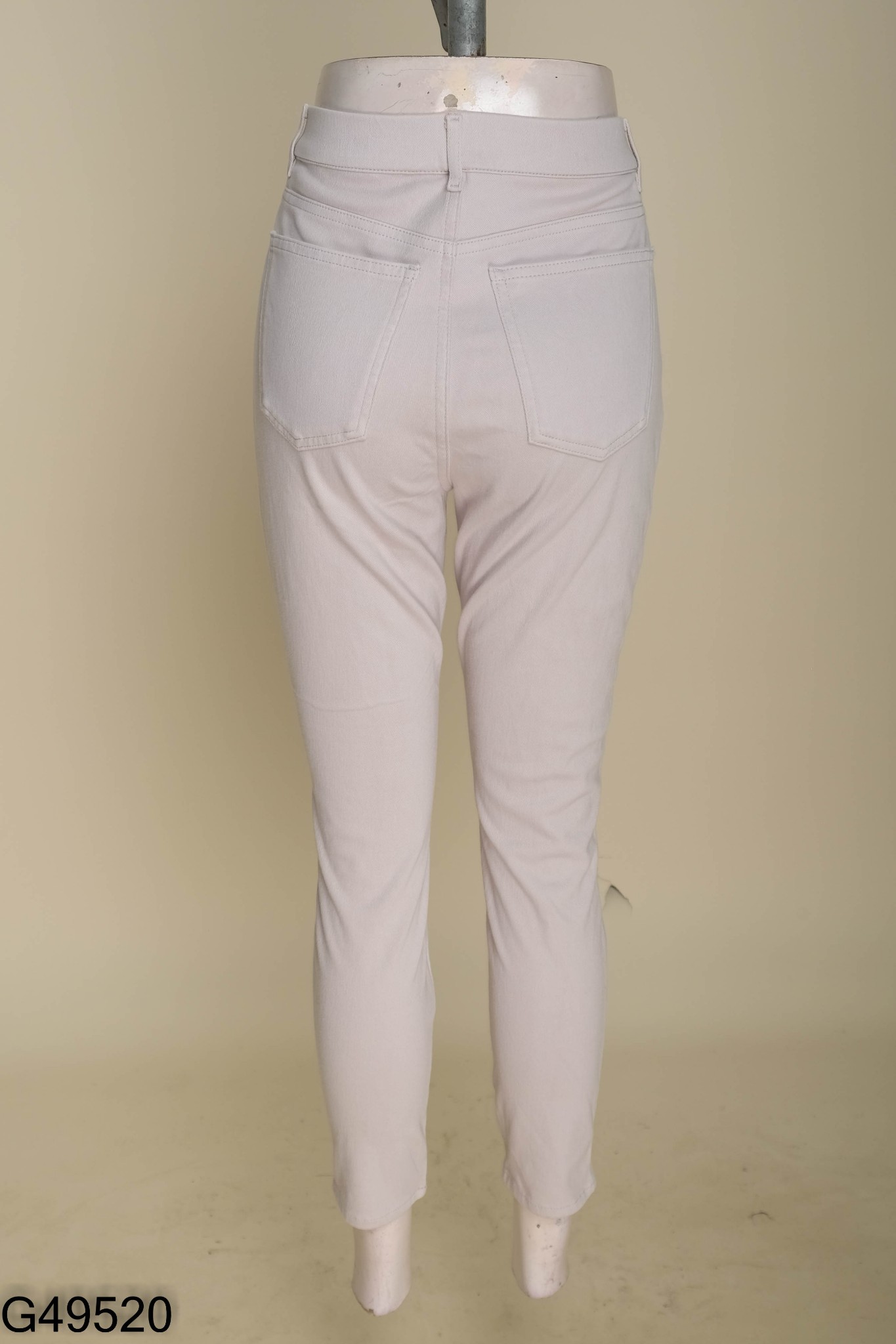 Quần skinny jeans UNIQLO be