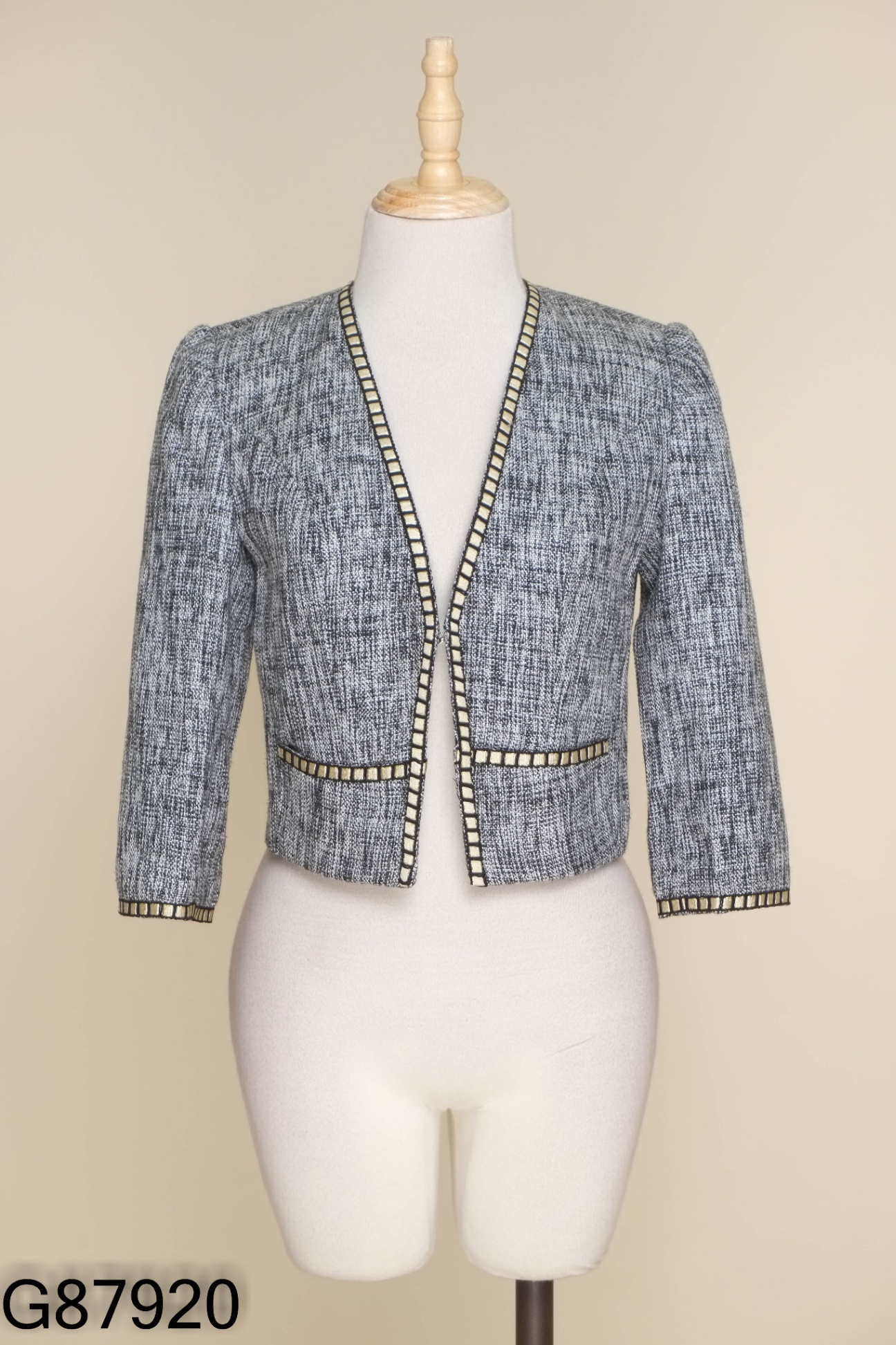 Áo khoác QUYNH BOUTIQUE xám ánh nhũ