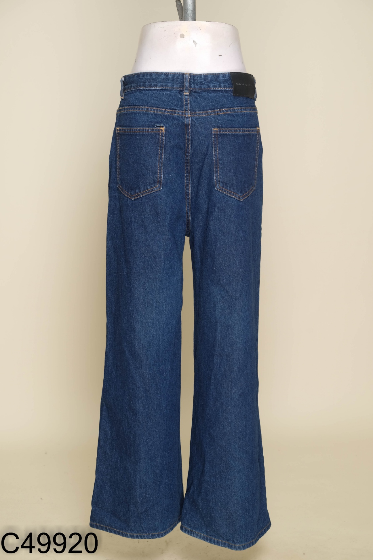 Quần jeans HIGHCHIC xanh trơn