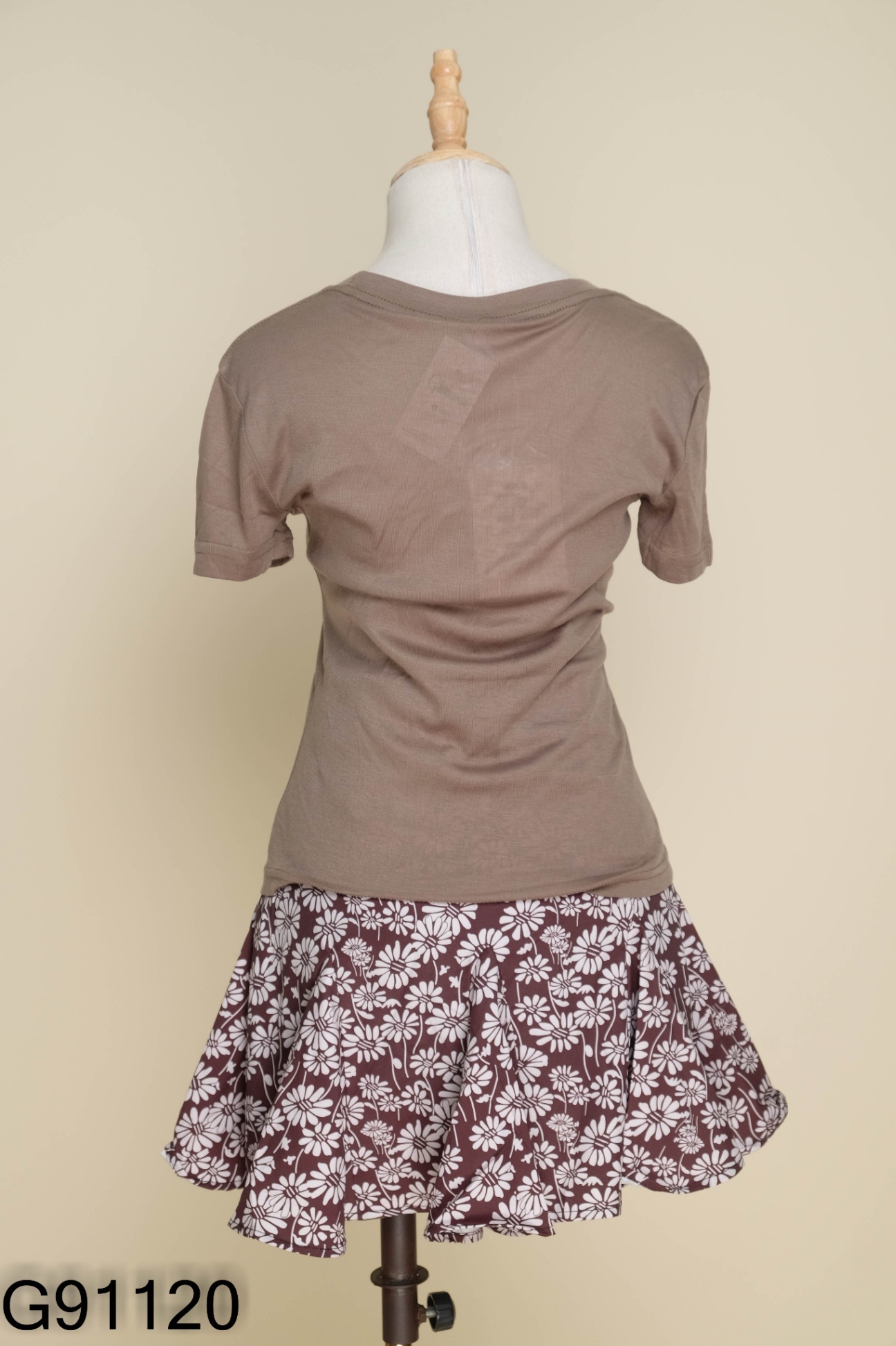 NEWTAG Set Áo xanh + chân váy hoa