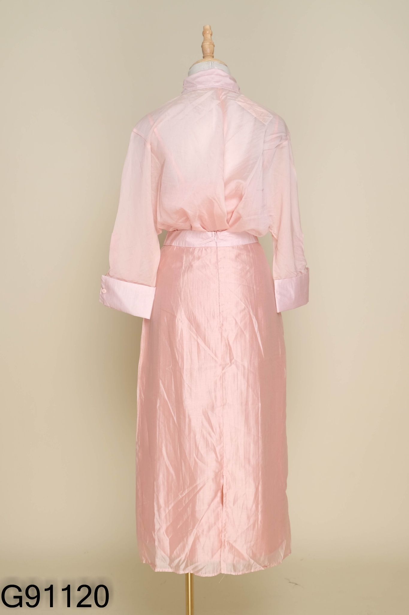 NEWTAG Set Áo sơ mi MAY BY MÂY tơ hồng + chân váy