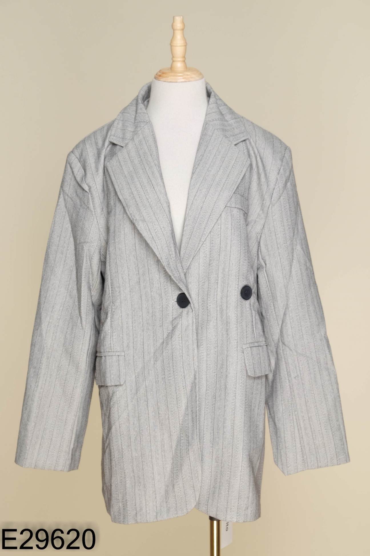 NEWTAG Áo blazer LOVITO be sọc