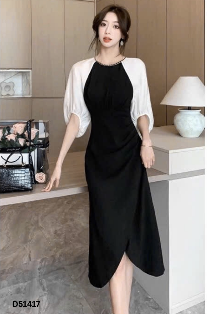 Váy đen dúm eo phối tay trắng