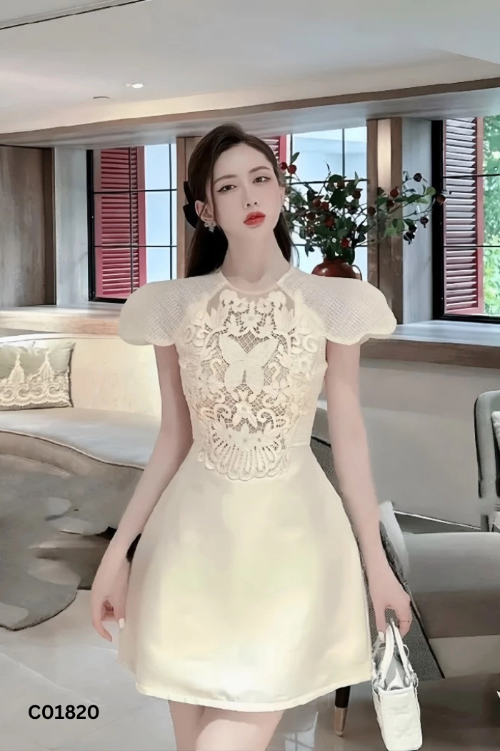 Váy be phối ren