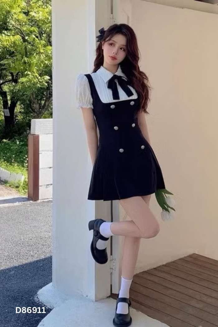 NEWTAG Váy đen phối trắng
