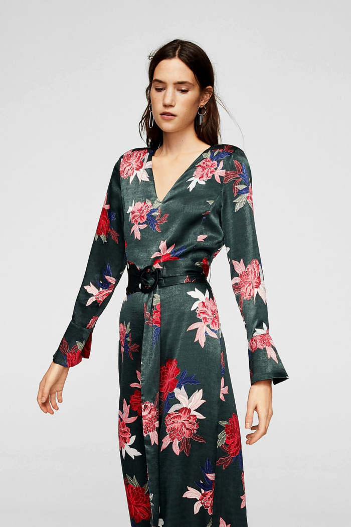 NEWTAG Váy lụa xanh hoa MANGO cổ V