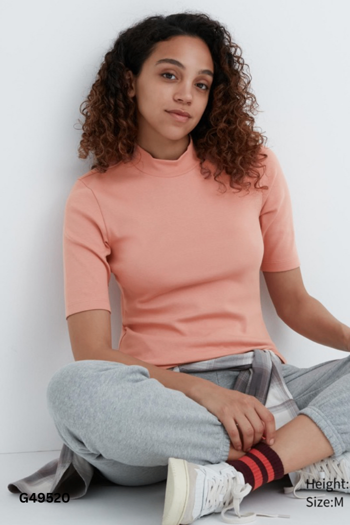 Áo UNIQLO hồng trơn
