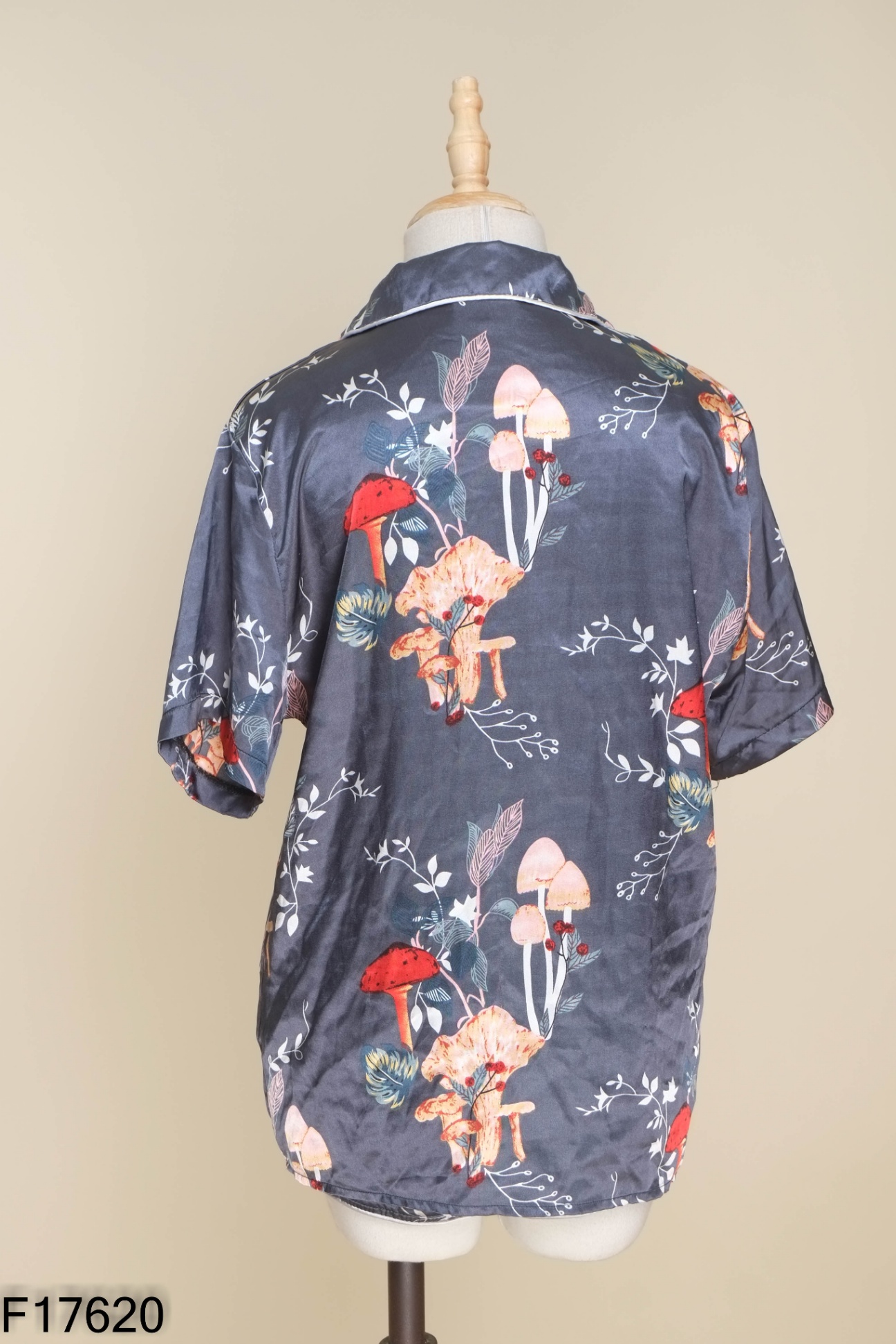 SET đồ ngủ lụa xanh họa tiết