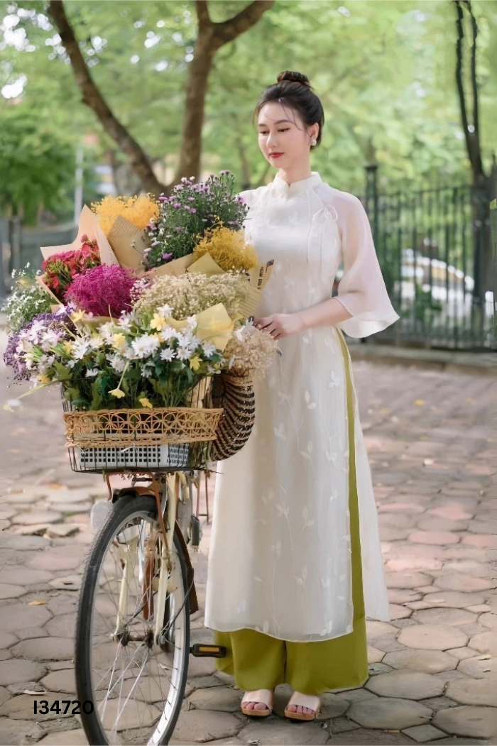SET Áo dài trắng + quần lụa xanh