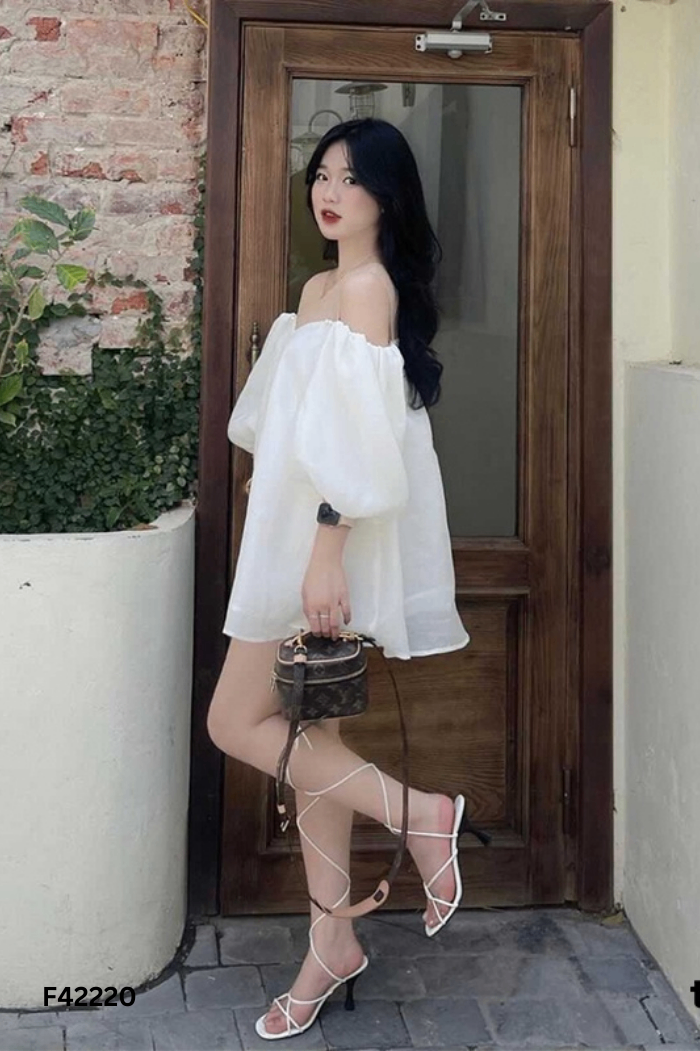 NEWTAG Váy TINGOAN trắng phối lưới be