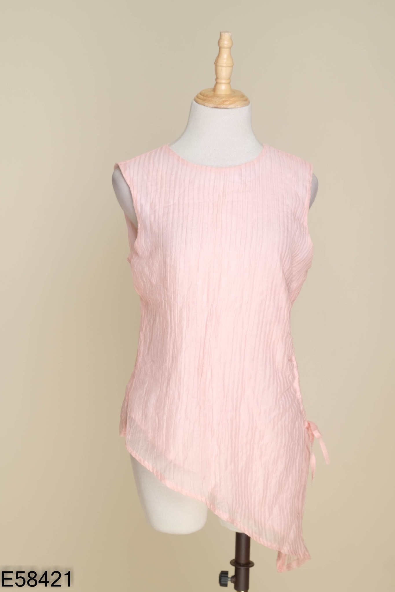 Áo sát nách chiffon hồng nhăn