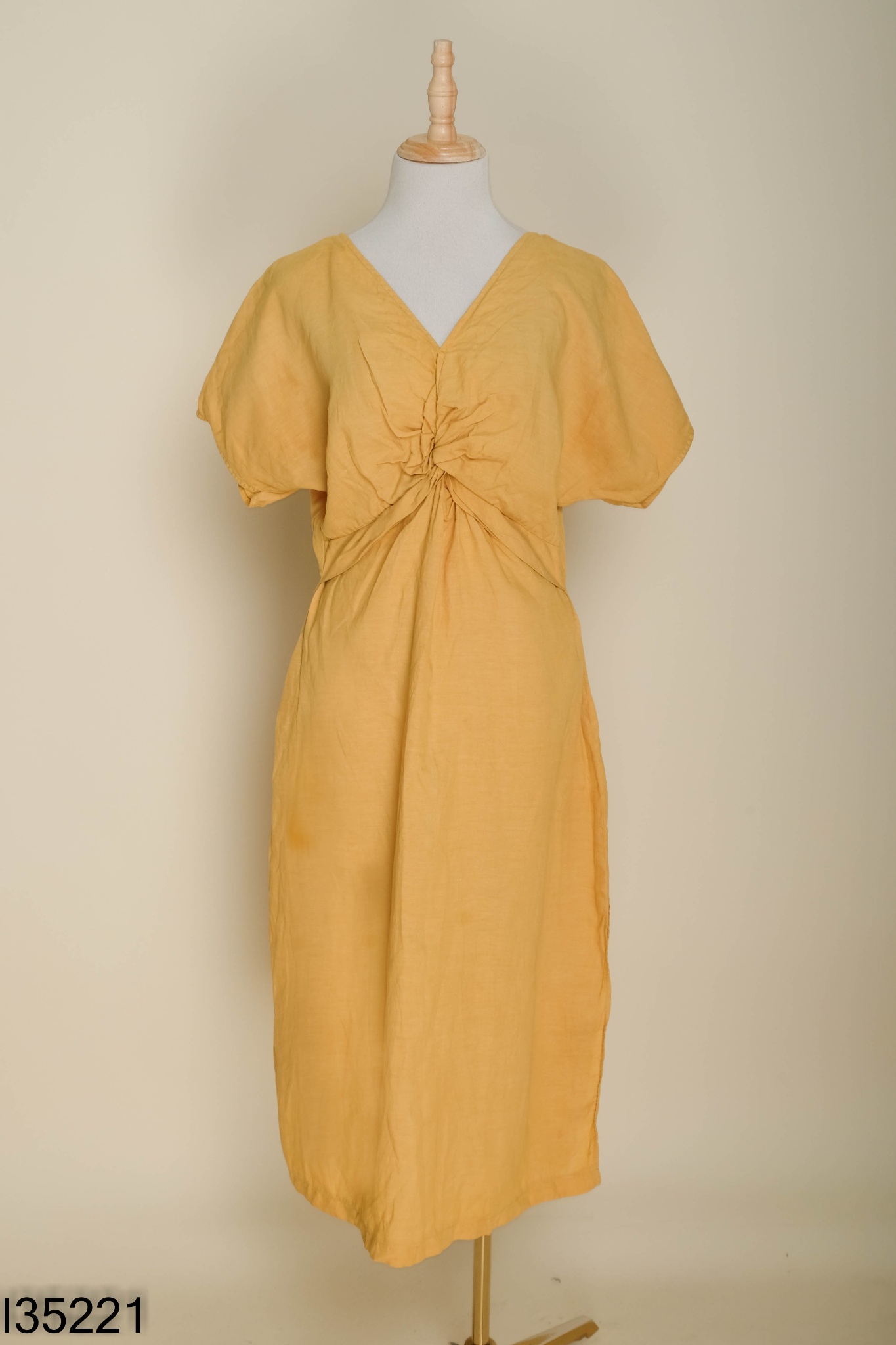 Váy linen TESORO vàng xoắn eo