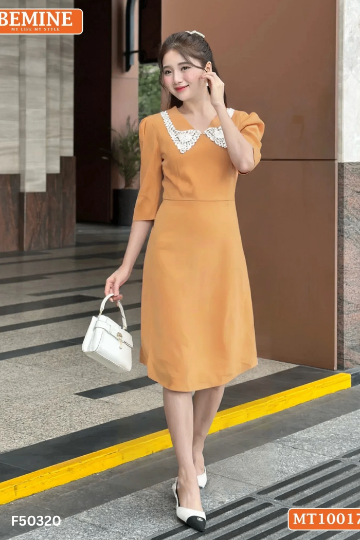 Váy BEMINE nhung tăm nâu cổ ren