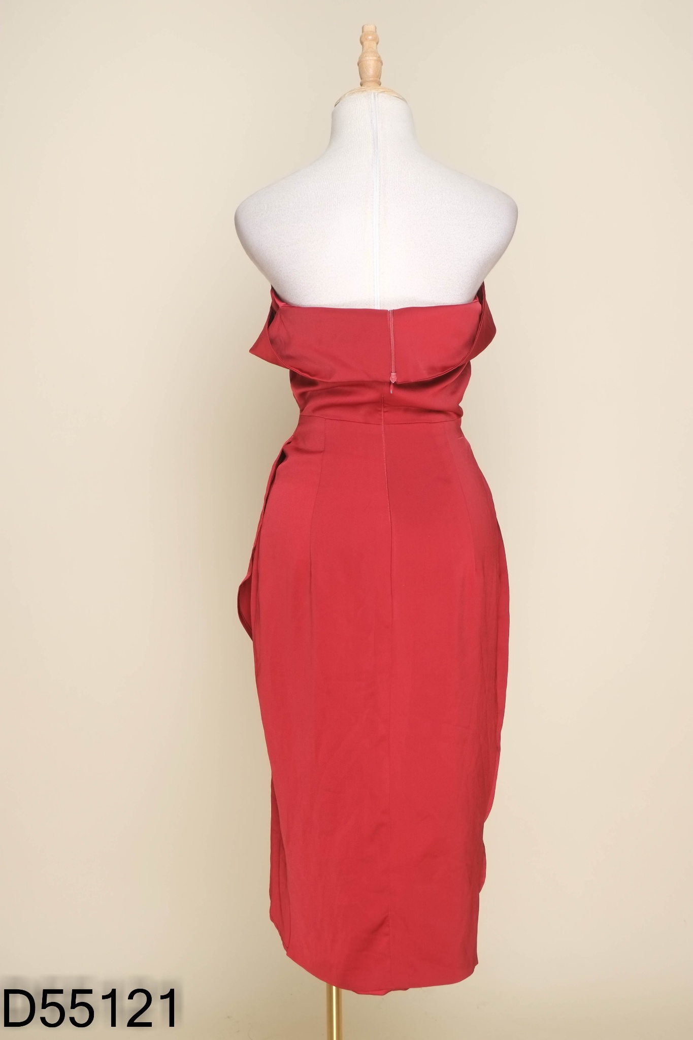 Váy VIVIDRESS lụa đỏ lệch vai