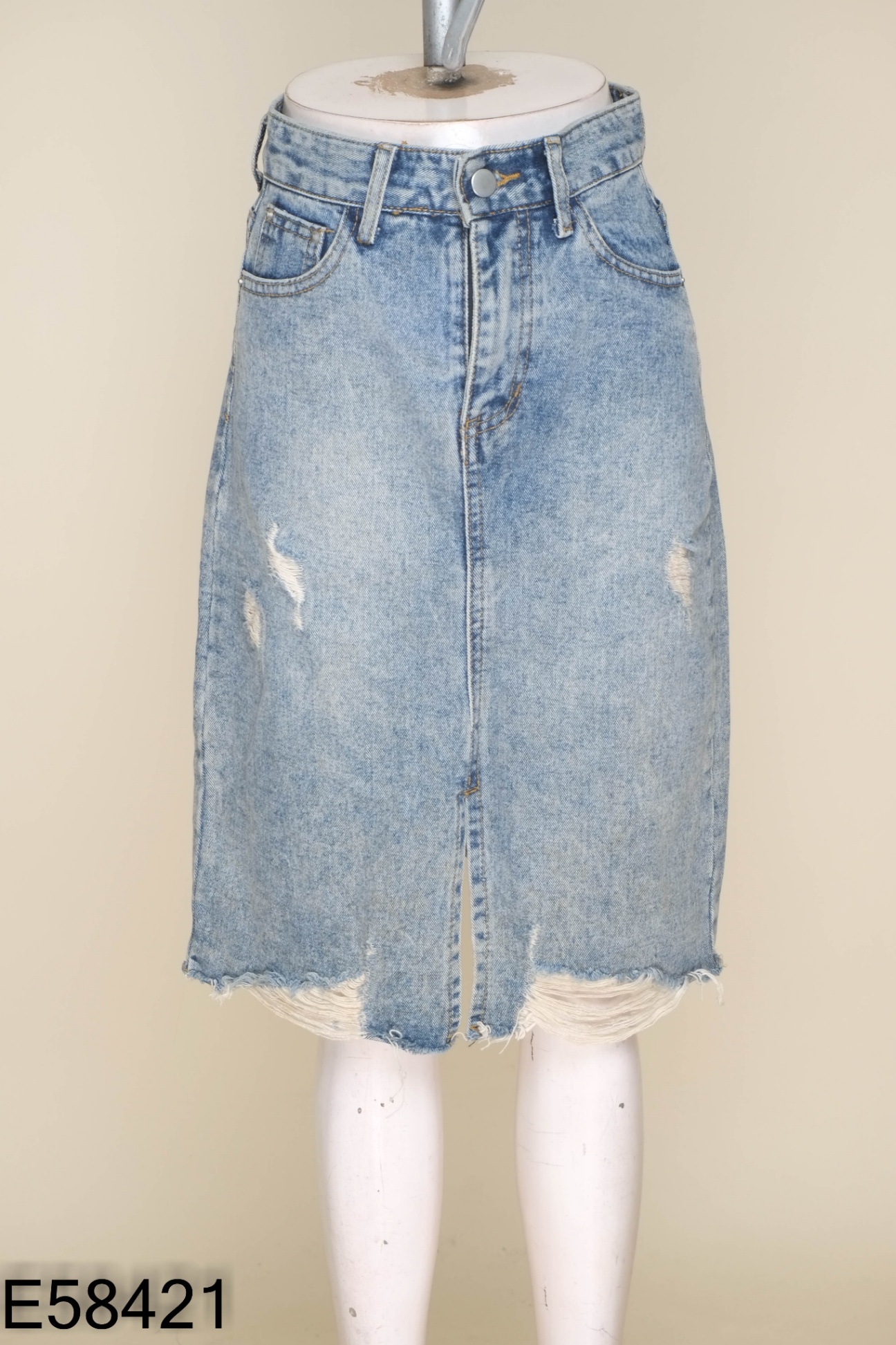 Chân váy jeans xanh rách