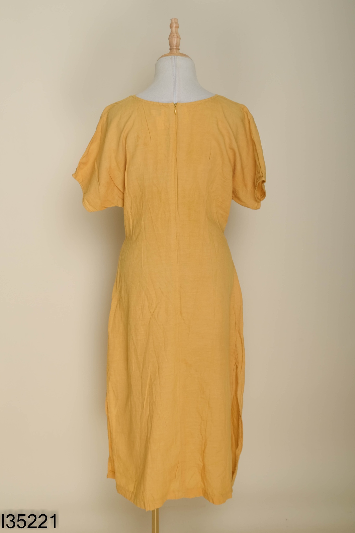 Váy linen TESORO vàng xoắn eo