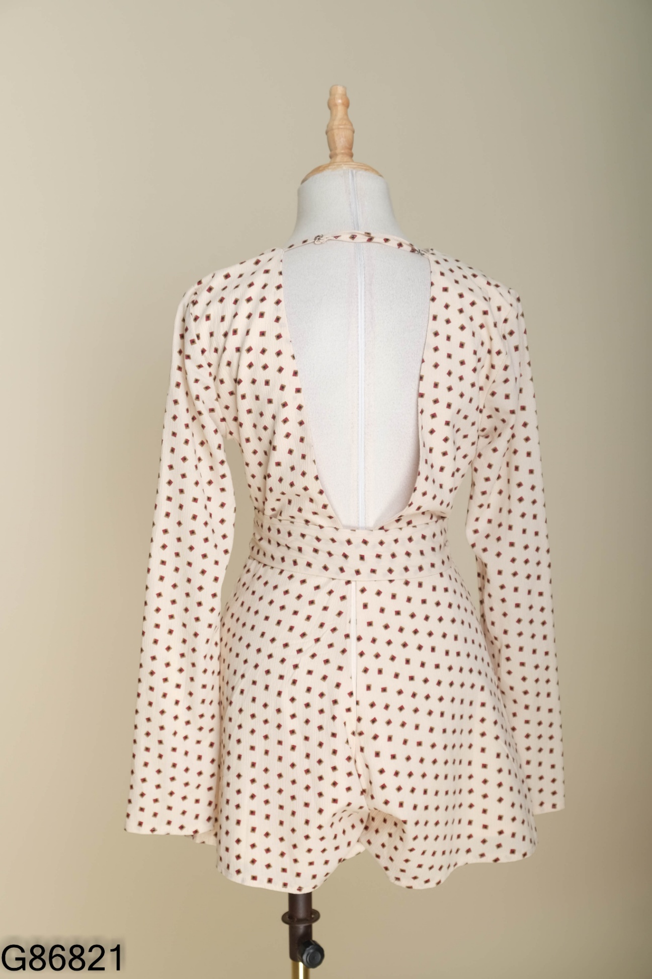 Jumpsuit be họa tiết nâu