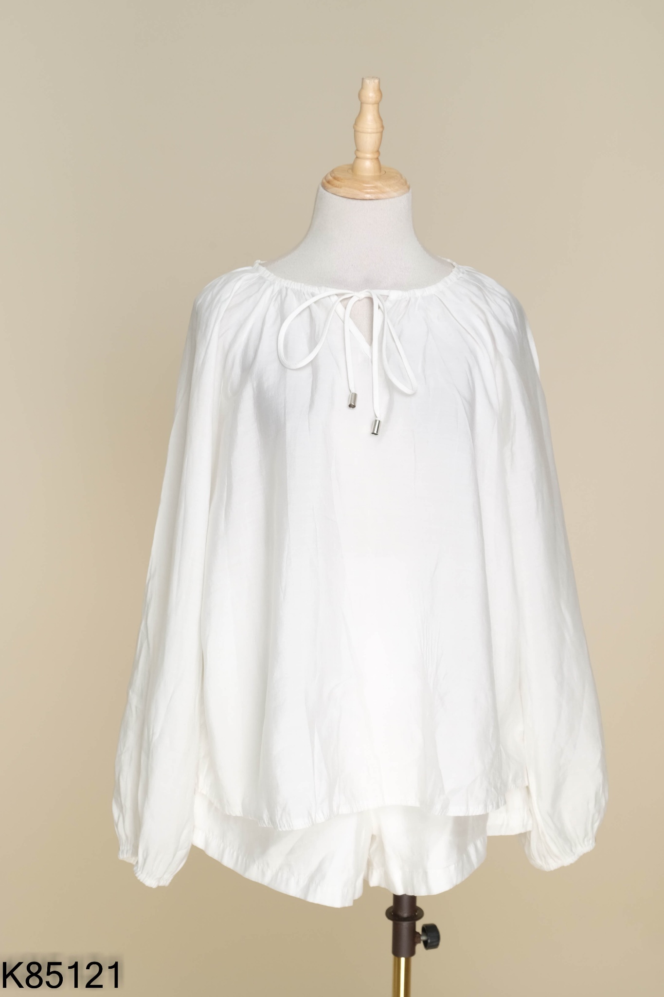 Set áo kiểu babydoll trắng+quần