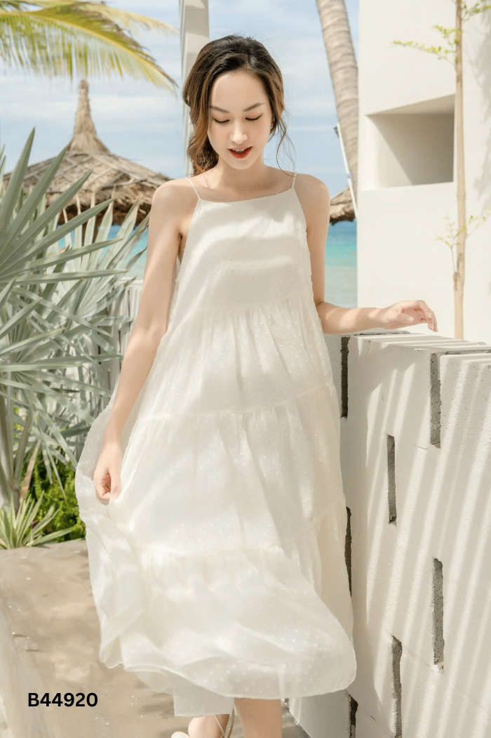 NEWTAG Váy hai dây OLV BOUTIQUE trắng đính bông