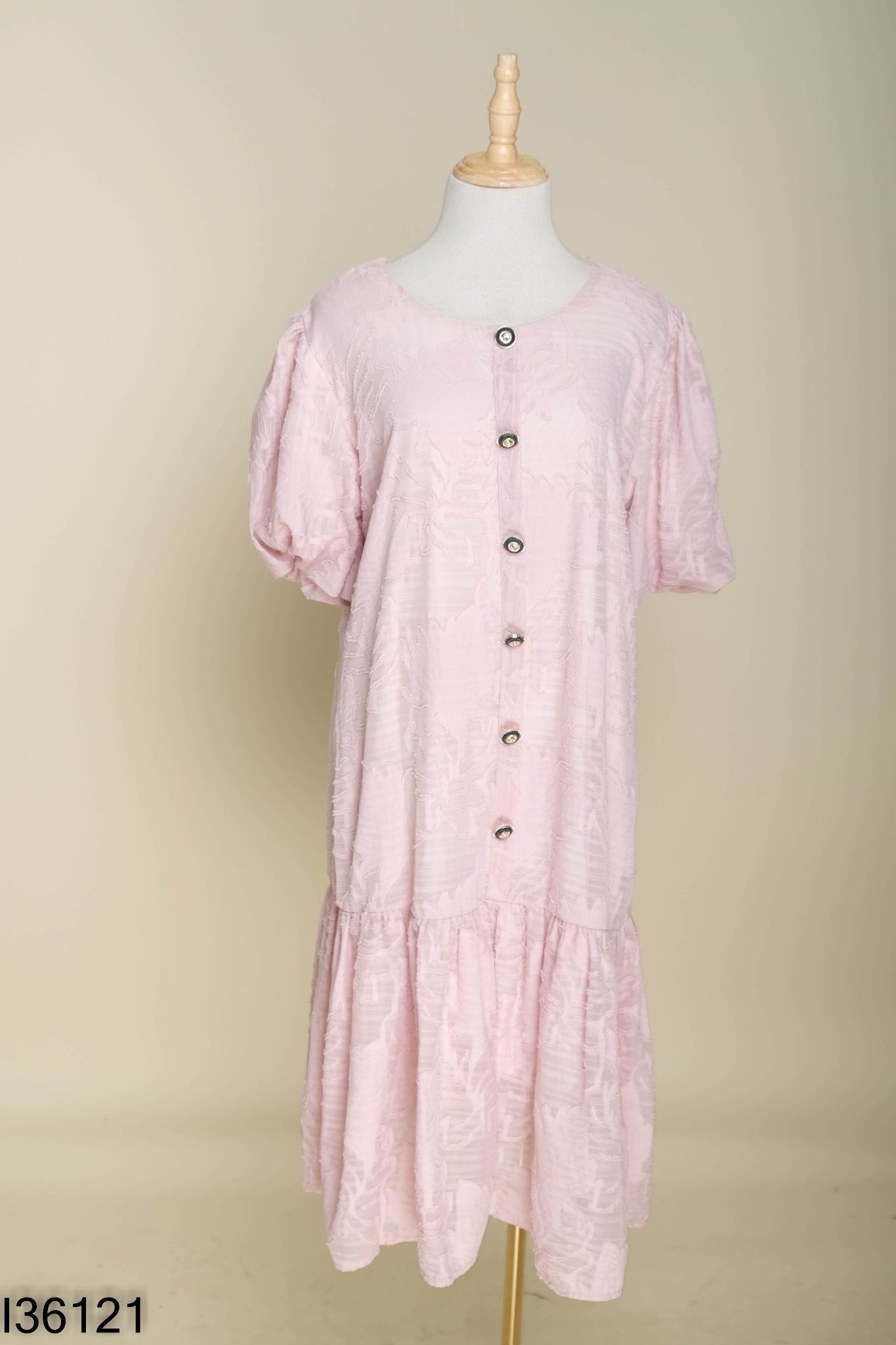Váy babydoll hồng phối khuy