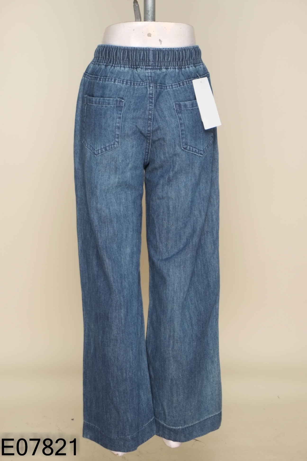 NEWTAG Quần jeans xanh trơn eo chun