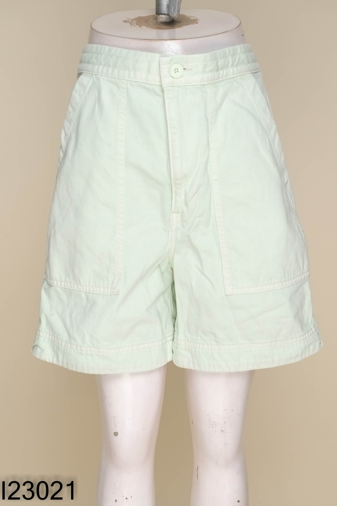 Quần shorts lửng UNIQLO jeans xanh mint